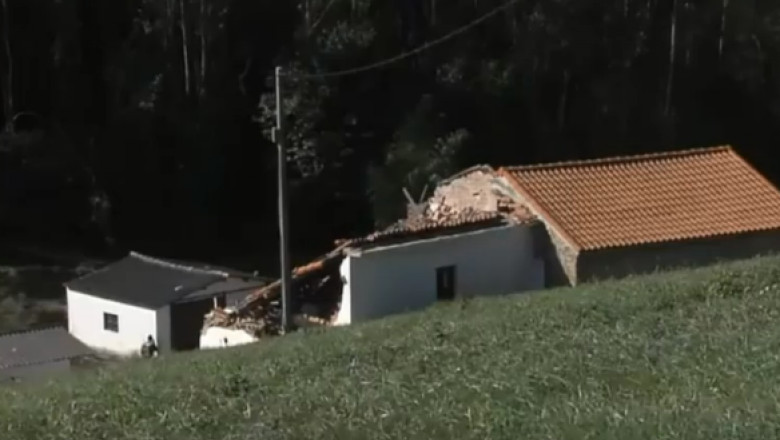 12 romani raniti in Spania, dupa ce casa in care locuiau s-a prabusit peste ei. Sapte copii, printre victime Imagine