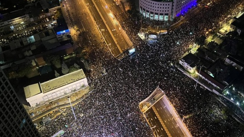 120.000 de oameni au protestat fata de guvernul condus de Benjamin Netanyahu Imagine