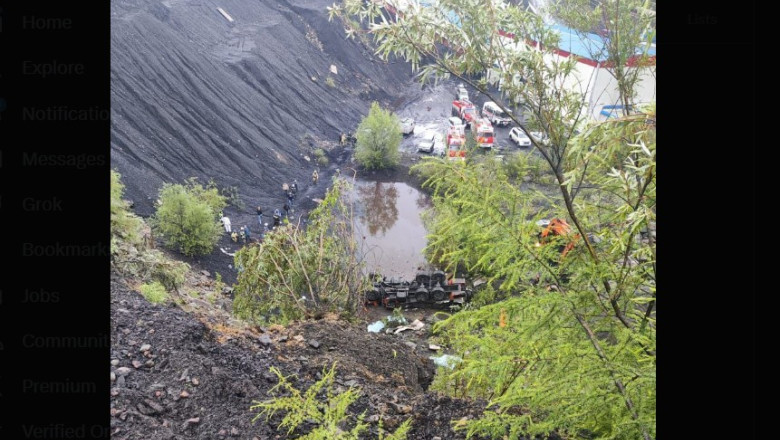 13 rusi au murit si alti 20 au fost raniti, dupa ce autobuzul care-i transporta de la o mina s-a prabusit intr-o rapa Imagine