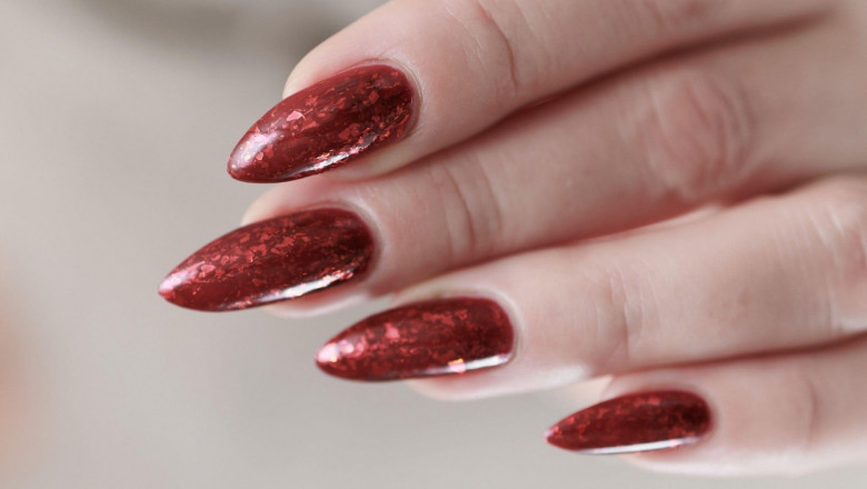 18 cadre medicale de la „Marius Nasta”, in comisia de disciplina din cauza unghiilor lungi, naturale sau false, date cu oja sau cu gel Imagine