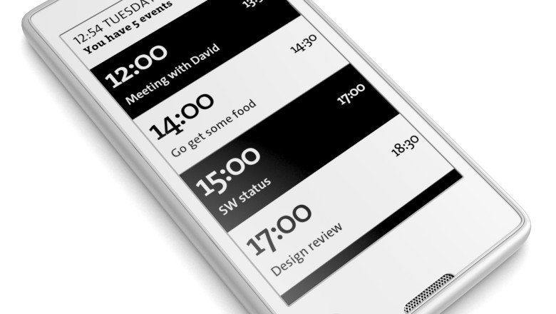2.0. YotaPhone, smartphone-ul rusesc cu doua ecrane Imagine
