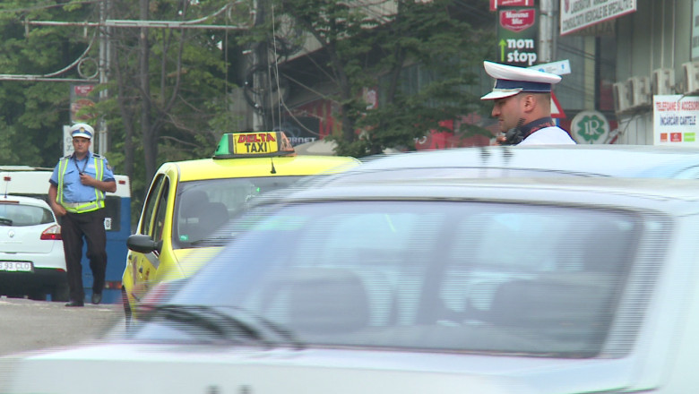 2.900 de dolari recuperati de politistii din Iasi  Imagine