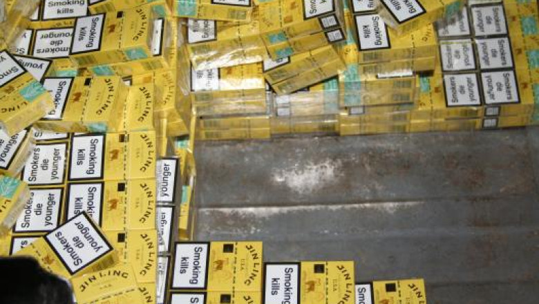 20.000 de tigarete, confiscate in vama Bors Imagine