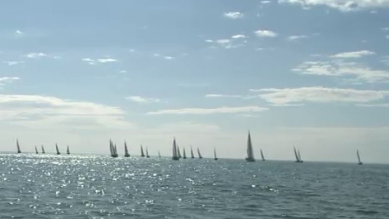 27 de iahturi, in cursa intre Mangalia si Varna Imagine