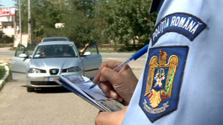 300 de politisti vor fi la datorie in zi de sarbatoare Imagine