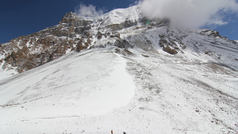 43 de morti si zeci de disparuti in Himalaya Imagine