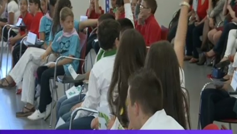 5 MINUTE SPANIOLE. Romania, subiect de concurs Imagine