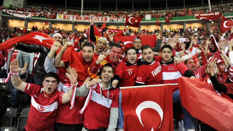 500 de suporteri turci sunt asteptati la Bucuresti. Masuri sporite de securitate Imagine