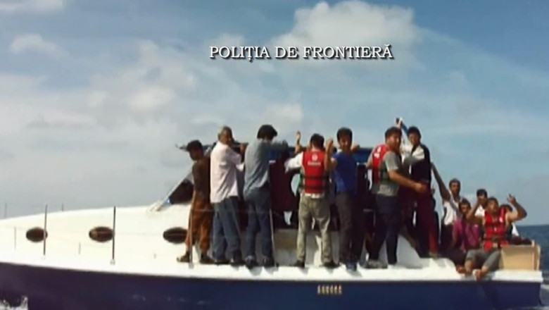 54 de migranti, prinsi pe Marea Neagra Imagine