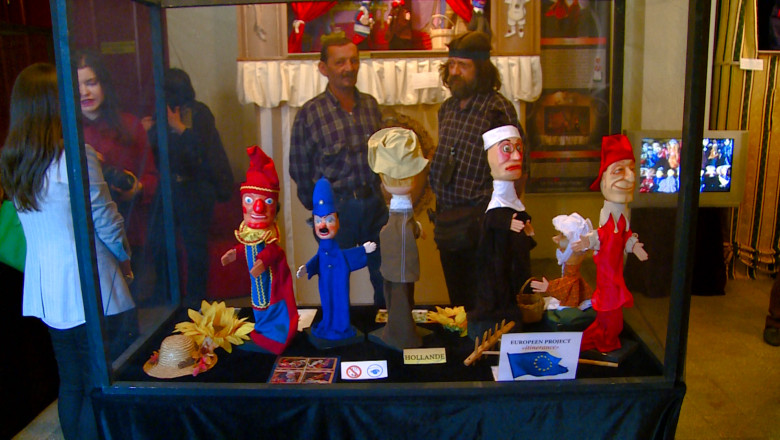 62 de marionete de la teatre renumite din Europa, expuse la Oradea Imagine