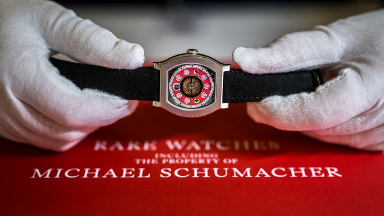 8 ceasuri care i-au apartinut lui Michael Schumacher au fost vandute la licitatie cu 4 milioane de euro Imagine