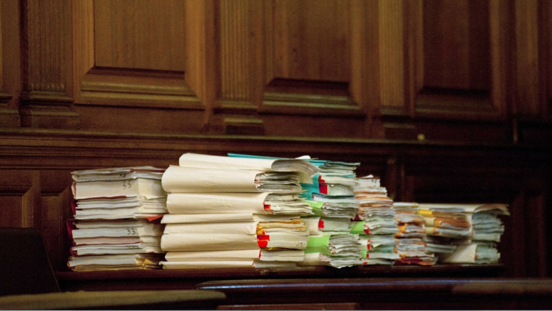 97 de militari, condamnati la inchisoare in dosarul "Mita pentru generali" Imagine