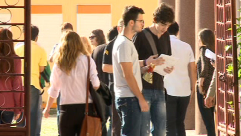 A doua proba a bacalaureatului de toamna: testare fara greutate la media finala Imagine