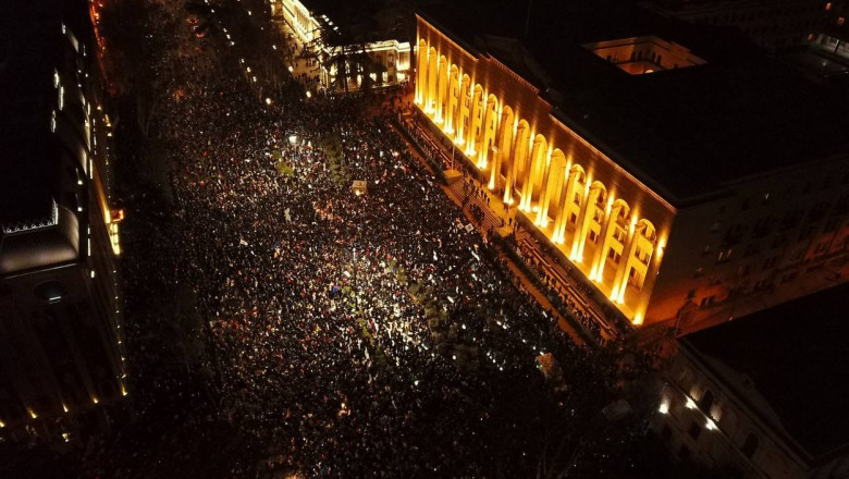 A doua seara de proteste violente in Georgia. „Nu putem lasa tara noastra sa devina stat rusesc. Nu avem alta optiune” Imagine