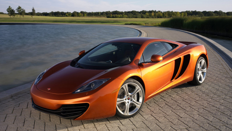 A fost inscris in circulatie singurul bolid McLaren din Romania Imagine