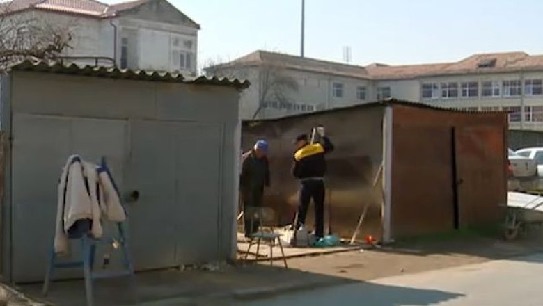 A inceput campania de demolare a garajelor construite ilegal in Timisoara Imagine