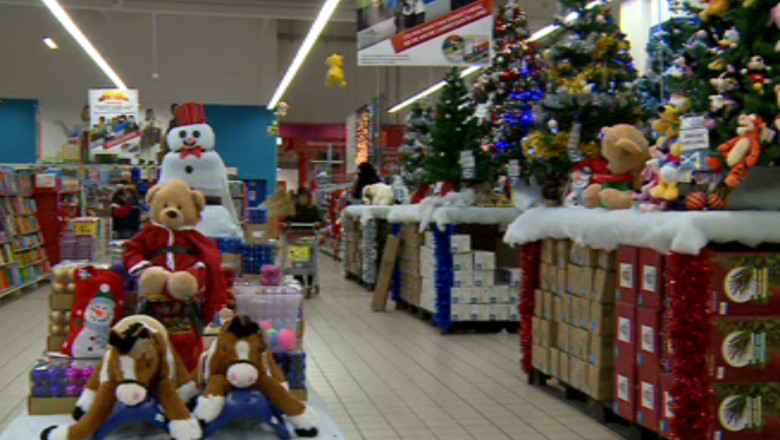 A inceput goana dupa cadouri de Mos Nicolae Imagine