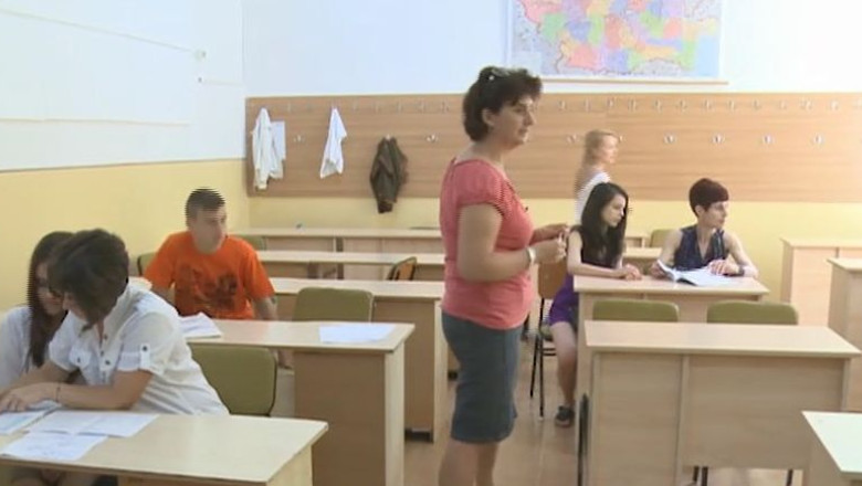 A inceput goana dupa un loc la liceu. Ce trebuie sa faci inaintea repartizarii computerizate Imagine