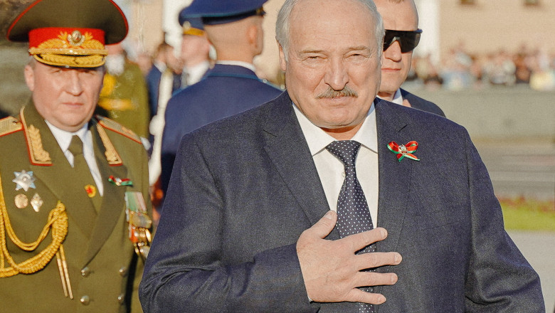 A inceput votul la prezidentiale in Belarus. Scorul urias la care este cotat in sondaje cel mai longeviv dictator din Europa Imagine