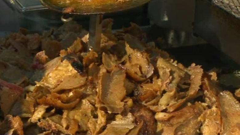 A murit inventatorul kebabului. Kadir Nurman avea 80 de ani si locuia la Berlin Imagine