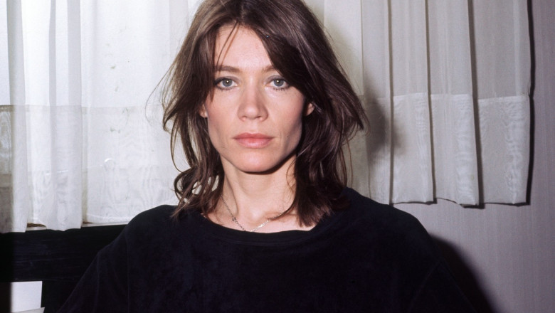 A murit legendara cantareata franceza Francoise Hardy Imagine