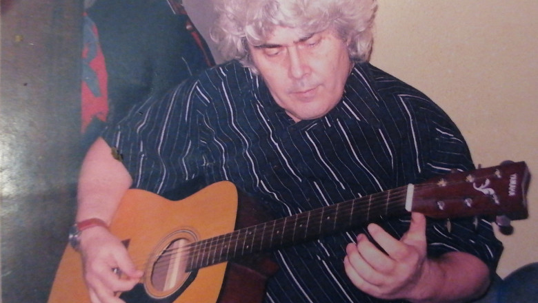 A murit scriitorul George Cusnarencu, unul dintre importantii prozatori ai Generatiei ’80 Imagine