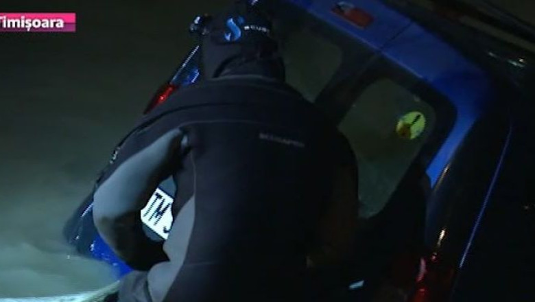A plonjat cu masina in Bega. Soferul nu avea de mult timp permis de conducere Imagine