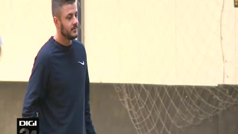 A ramas dezamagit de Dinamo. Dragos Firtulescu a jucat doar intr-un meci in tricoul dinamovistilor   Imagine