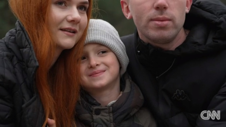 A ramas orfan si in bezna unui subsol. A fost adus la lumina de iubirea a doi oameni Imagine