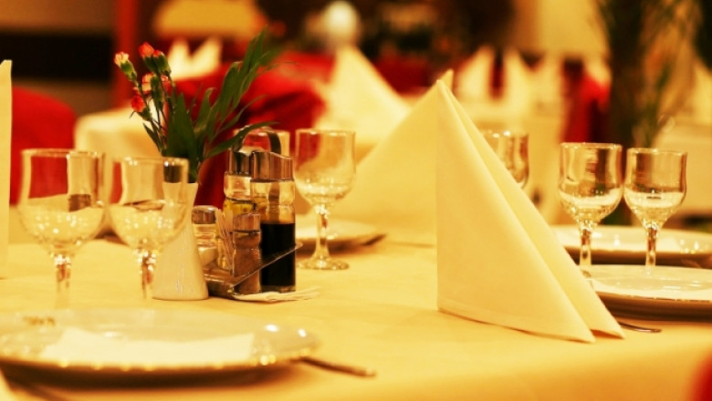 A RENUNtAT LA MASURA. UE lasa olivierele pe masa restaurantelor Imagine