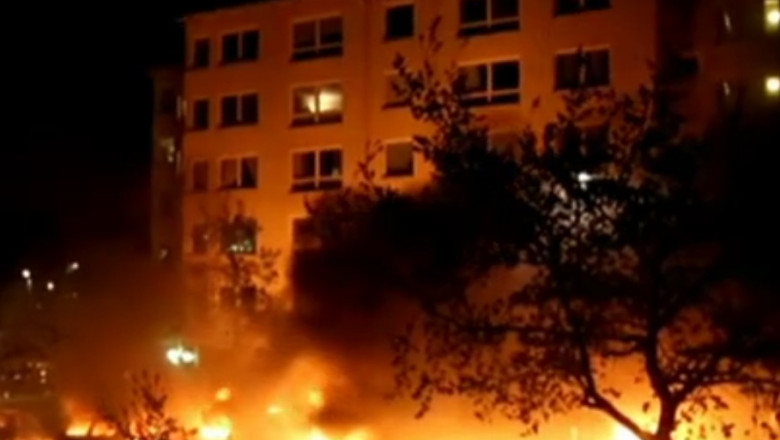 A sasea noapte de violente la Stockholm. Presa cere reexaminarea politicii privitoare la imigranti Imagine