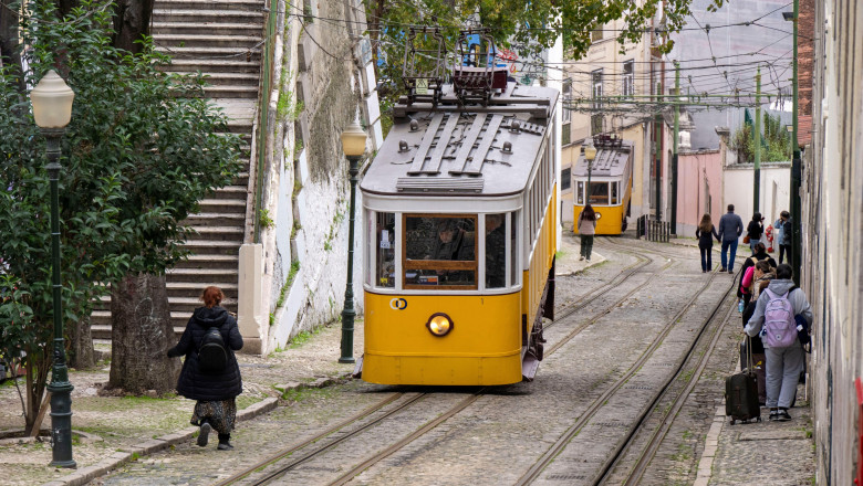 A venit raportul preliminar privind tragicul accident al funicularului Gloria din Lisabona. Ce a dus la producerea dezastrului Imagine