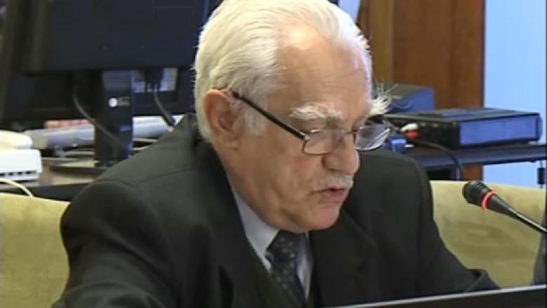 Academia Romana se opune exploatarii aurului cu cianuri la Rosia Montana Imagine