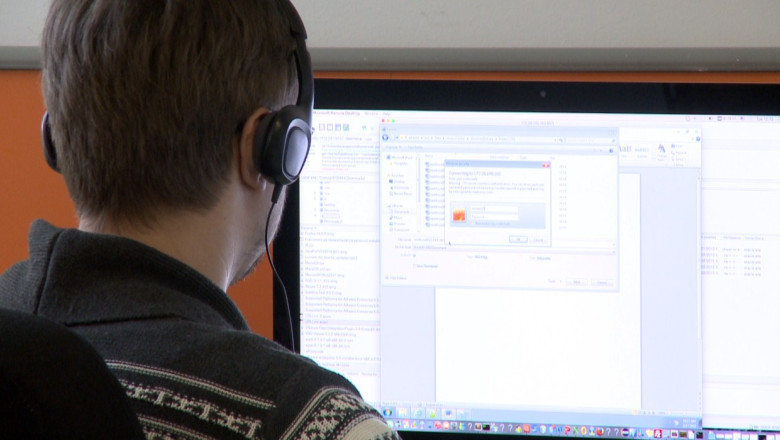 Academie de IT la Iasi. Cursurile sunt atat pentru incepatori cat si pentru avansati Imagine