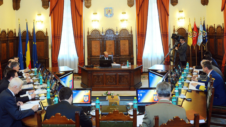 ACCIDENT AVIATIC. Sedinta CSAT in 2 februarie Imagine