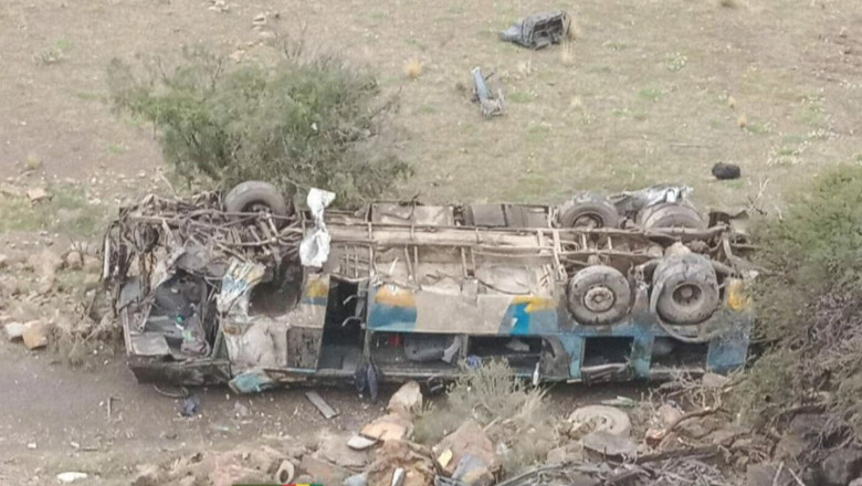 Accident grav cu 30 de morti in Bolivia: un autocar s-a prabusit intr-o vale Imagine