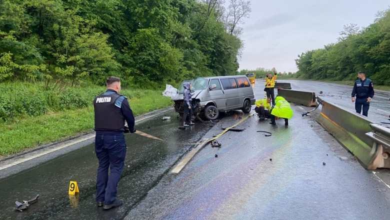 Accident grav, cu sapte victime, in Deva. Traficul pe DN7, blocat Imagine