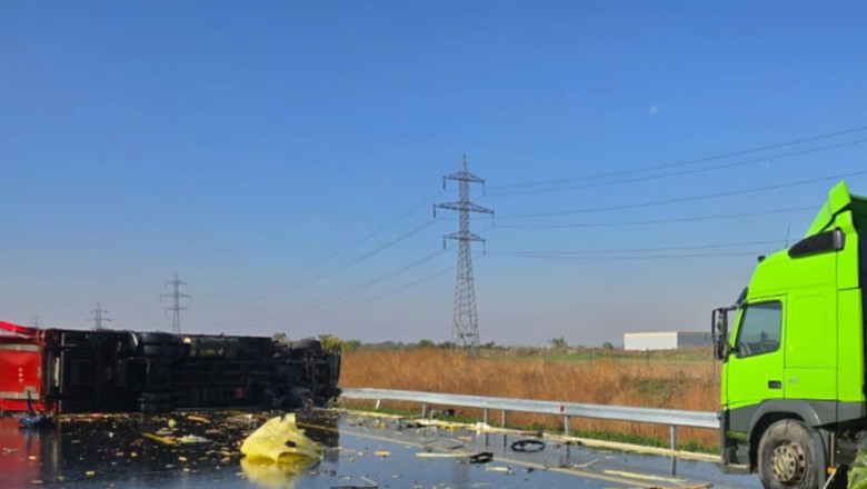 Accident grav cu trei TIR-uri pe centura Capitalei. Traficul este blocat Imagine