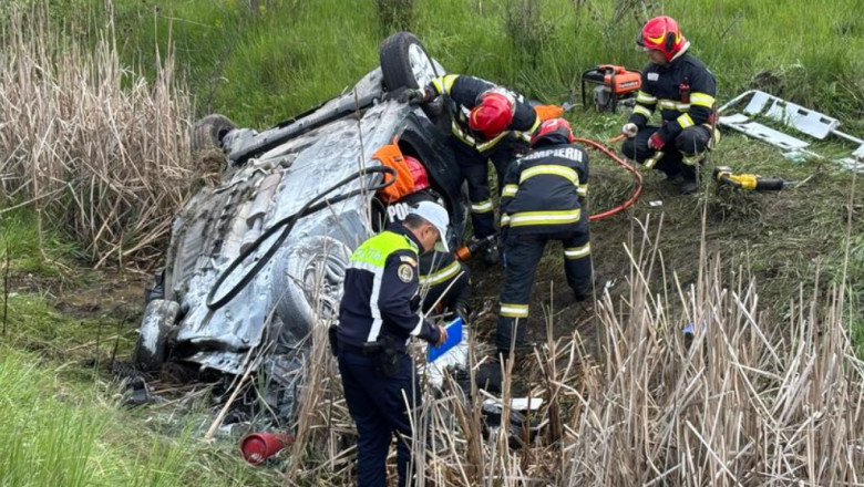 Accident grav in Cluj: trafic complet blocat pe DN 1F. Doua persoane au murit, iar alte doua sunt in stare grava Imagine