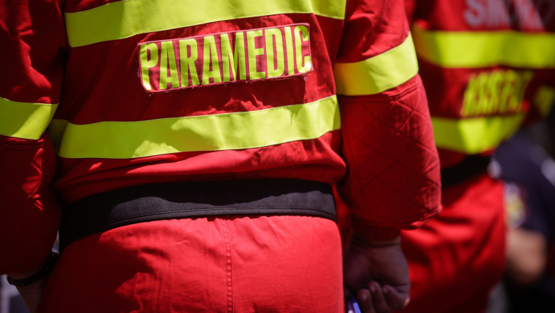 Accident grav in Iasi. Un tanar s-a urcat beat la volan si s-a rasturnat cu masina. Un om a murit si alti trei au fost raniti Imagine