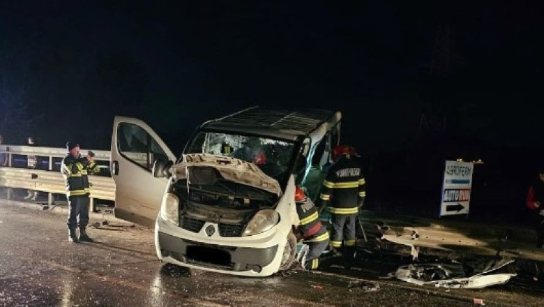 Accident grav la Medias, intre un autobuz si un autoturism. A fost activat planul rosu Imagine