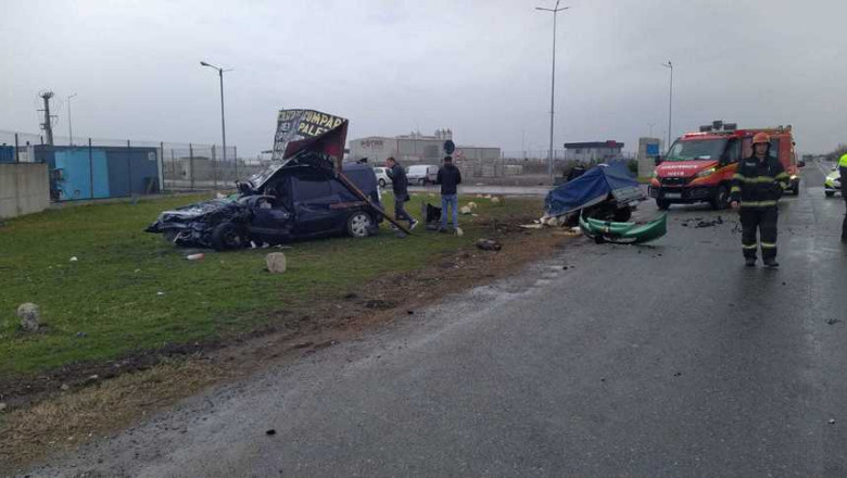 Accident grav pe DN1 A: Trei oameni au fost transportati la spital Imagine