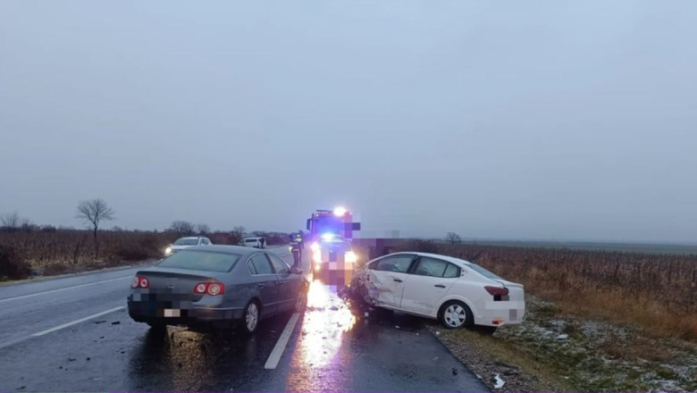 Accident grav pe „Drumul Mortii”: 4 masini s-au ciocnit, dupa ce un sofer a intrat pe contrasens Imagine