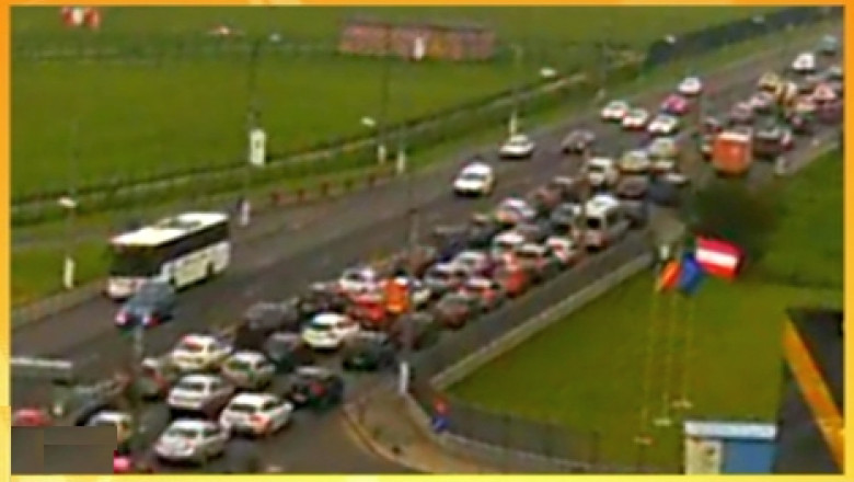 Accident in lant pe DN1: Patru masini s-au ciocnit, circulatia a fost temporar blocata Imagine