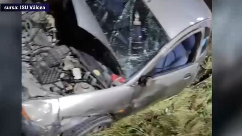 Accident mortal cu un adolescent la volan. Un baiat de 16 ani a murit si alti doi, de 13 si 14 ani, au fost grav raniti Imagine