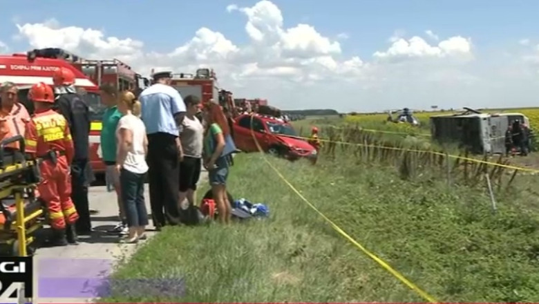 Accidentul de pe A2. Noua dintre raniti au ramas internati Imagine