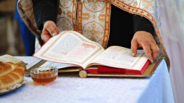 Acoperamantul Maicii Domnului 2025: Praznic dedicat Fecioarei Maria. Care este indemnul preotului pentru ziua de 1 octombrie Imagine