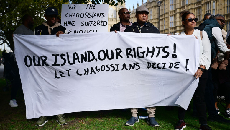Acordul privind Insulele Chagos, blocat in instanta de doua femei de origine chagossiana. Guvernul britanic nu poate semna Imagine