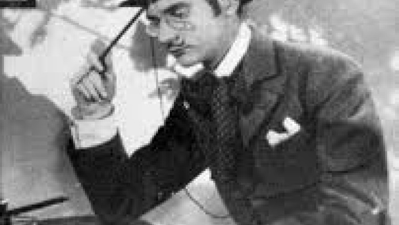 Actorul Radu Beligan, "Doctor Honoris Causa". Maestrul a primit diploma de merit din partea Universitatii Ovidius Imagine