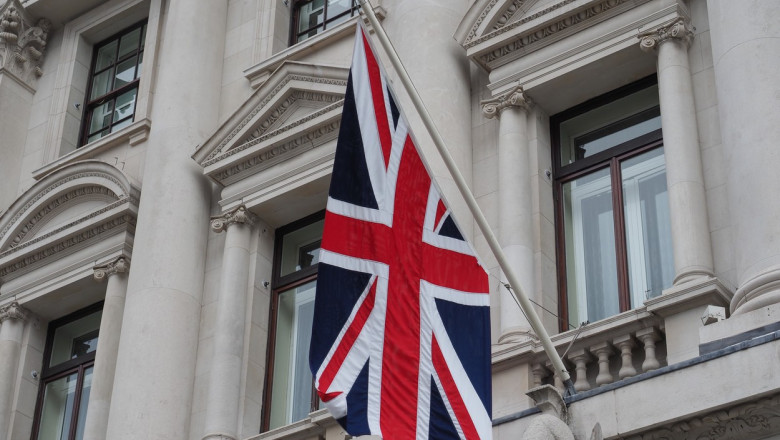 Acuzat in Marea Britanie de incalcarea drepturilor omului, guvernatorul provinciei Xinjiang si-a anulat vizita la Londra Imagine